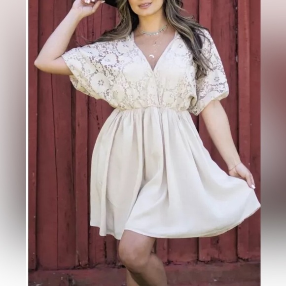 AKIRA Dresses & Skirts - Aakaa Womens Juniors Sz A Mini Lace Boho Pale Pink  V-Neck Kaftan Mini Dress